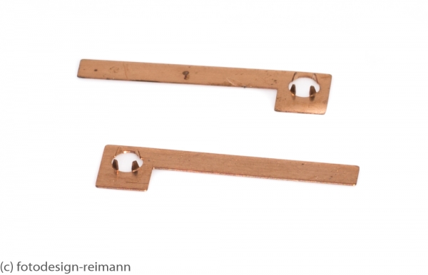 Kontaktfeder li/re 255824