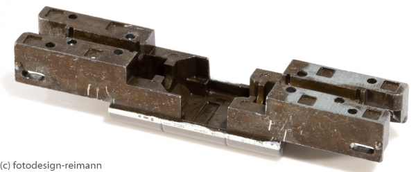 (0720) ICE 1 Gussgestell