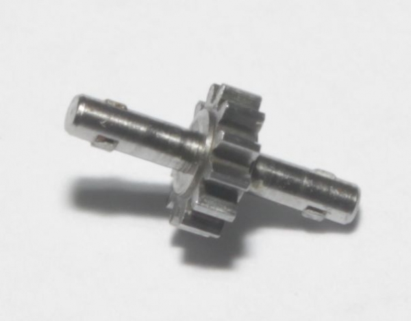 Achse mit Zahnrad ohne Räder