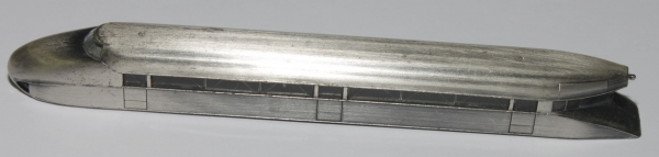 Gehäuse Schienenzeppelin